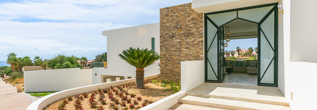 Your house in Cabo entrance